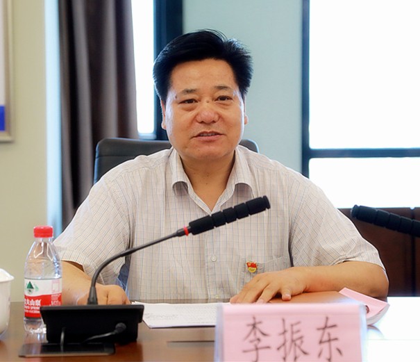 bte365集团召开向导班子“不忘初心、切记使命”专题民主生涯会