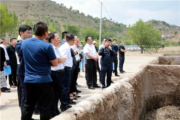 bte365集团复工复产促增添项目观摩聚会与会职员走进绿色能源公司油气公司水情形公司陕北片区项目