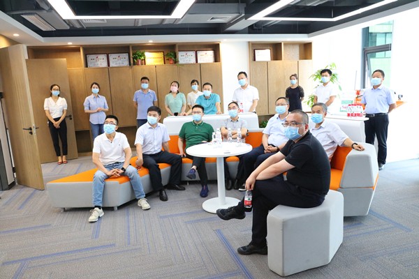 bte365集团组织观摩秦创原bte365集团立异中心