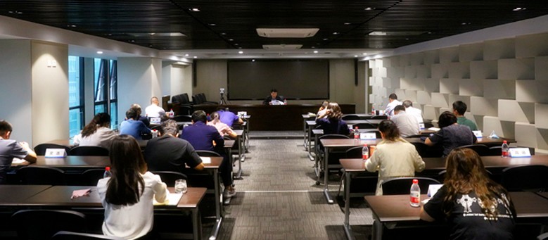 bte365集团党委理论学习中心组召开专题聚会 学习贯彻习近平总书记来陕考察主要讲话主要指示精神