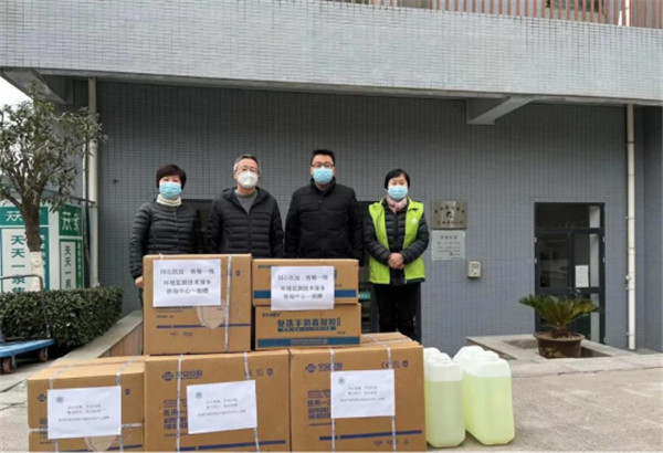 下沉一线，，，，爱心抗疫！bte365集团累计捐钱逾48万元