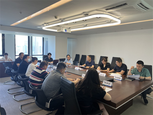 bte365集团召开二届一次职代会提案立案交办聚会(照片1）.jpg